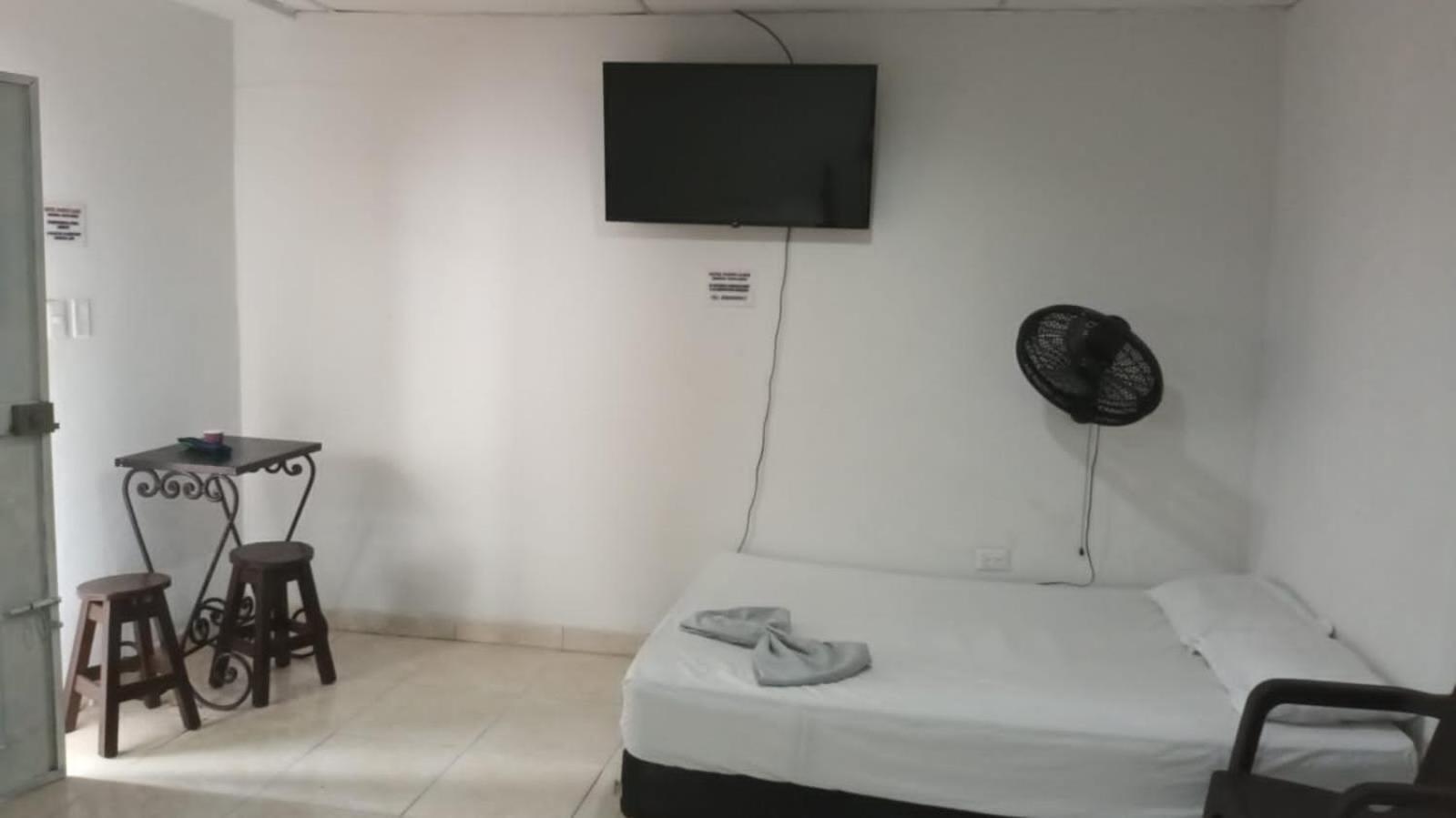 Hotel Punto Clave - Santa Marta (Magdalena) — Fotos 1